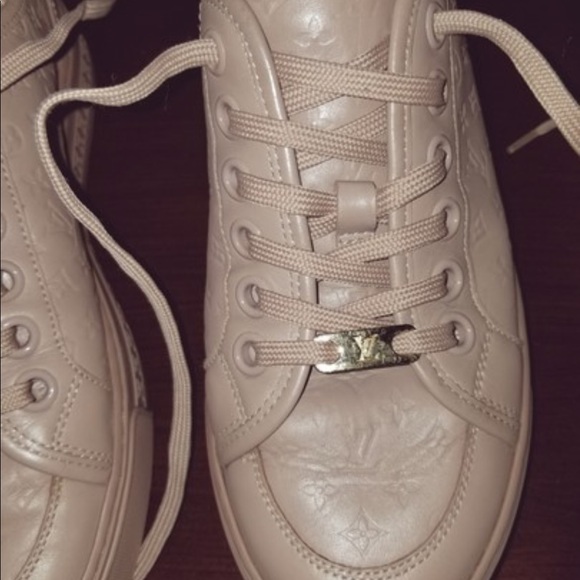 Authentic Louis Vuitton sneakers Mauve color - Picture 5 of 10